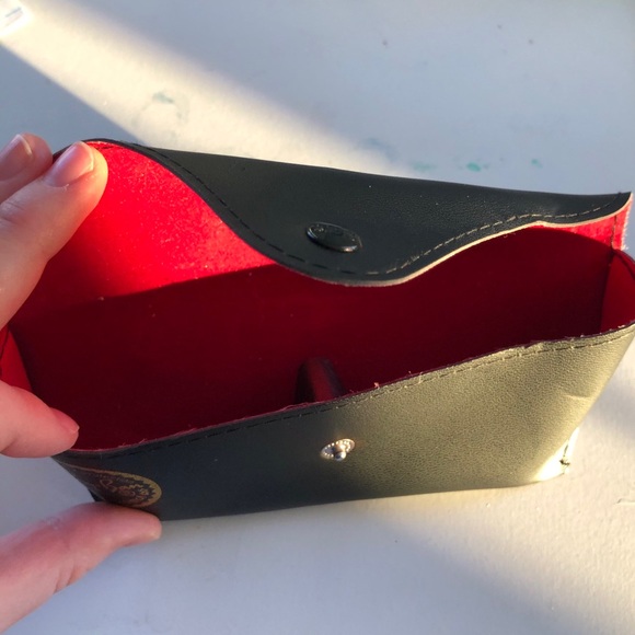 Never worn!! Ray-Ban sunglasses 🤩 - Picture 7 of 7